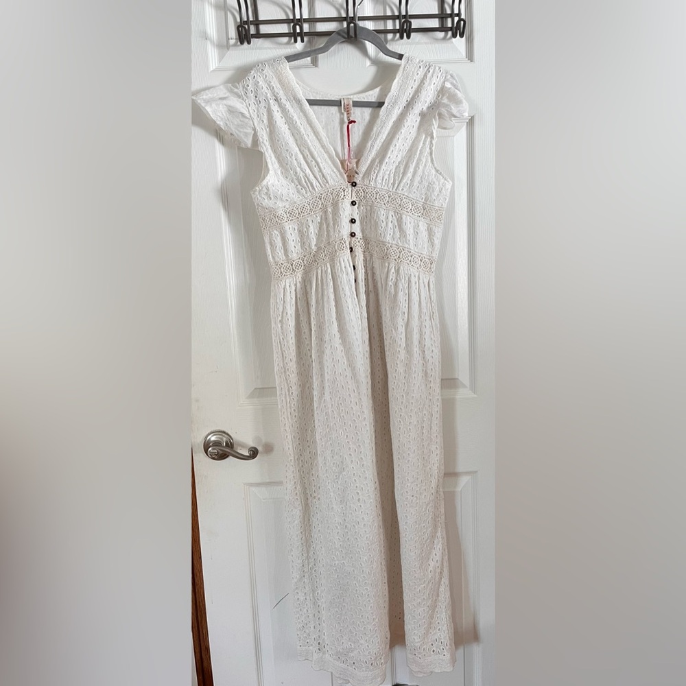 RAGA ShortSleeveWhite Eyelet Maxi Dress NWT Large
